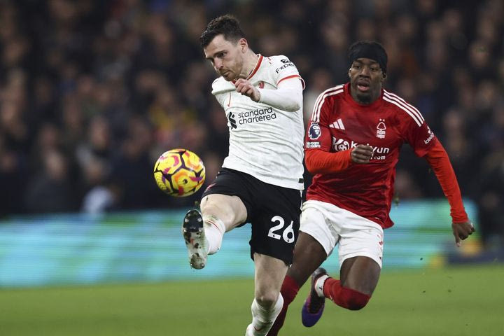 Νότιγχαμ – Λίβερπουλ 1-1: Με ήρωα τον Σελς, η Φόρεστ έβαλε ξανά φρένο στους “κόκκινους” και έκανε δώρο στην Άρσεναλ