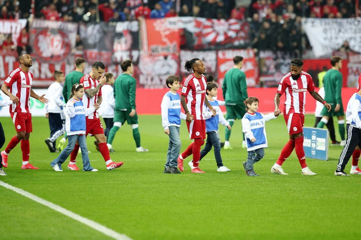 Super League: Σε απολογία ΑΕΚ, Ολυμπιακός και ΠΑΟΚ