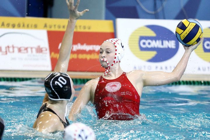 Ολυμπιακός – Άλιμος 18-10: Νίκη και επιστροφή στην κορυφή για τις ερυθρόλευκες