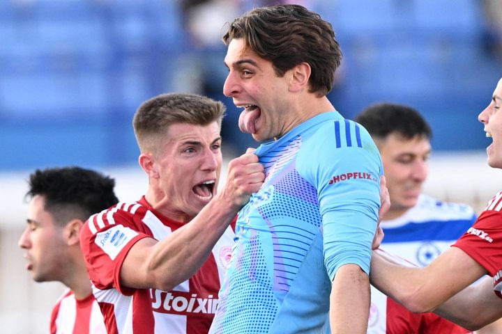 Ο Ολυμπιακός έχει και με την βούλα τον πιο αχάμπαρο τερματοφύλακα!