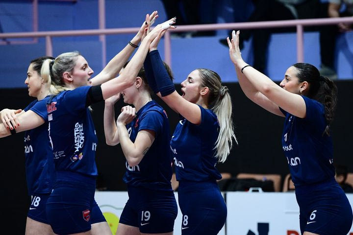 Κύπελλο Βόλεϊ Γυναικών: Ο Πανιώνιος υπέταξε με 3-0 σετ την ΑΕΚ και έκλεισε θέση στα προημιτελικά