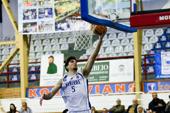 Elite League: Τέταρτη συνεχόμενη νίκη για τον Κόροιβο, που ξεπέρασε το εμπόδιο του Ερμή Σχηματαρίου με μπροστάρη τον Πλώτα