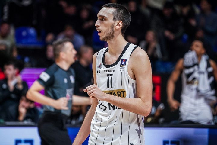 Ο Ποκουσέβσκι “πήρε φωτιά” στο πάλαι ποτέ γιουγκοσλαβικό ντέρμπι, στον περίπατο της Παρτίζαν στο Ζάγκρεμπ