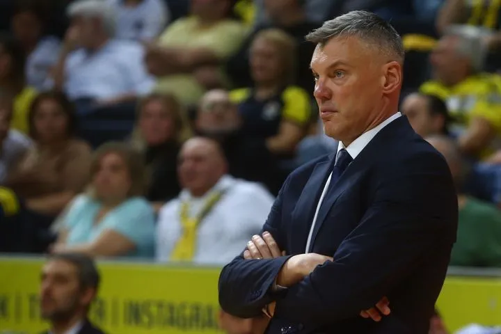 Γιασικεβίτσιους και Ουάσινγκτον εγκλωβισμένοι στο Ντουμπάι μαζί με τους υπόλοιπους παίκτες της Μακάμπι και Παρτίζαν