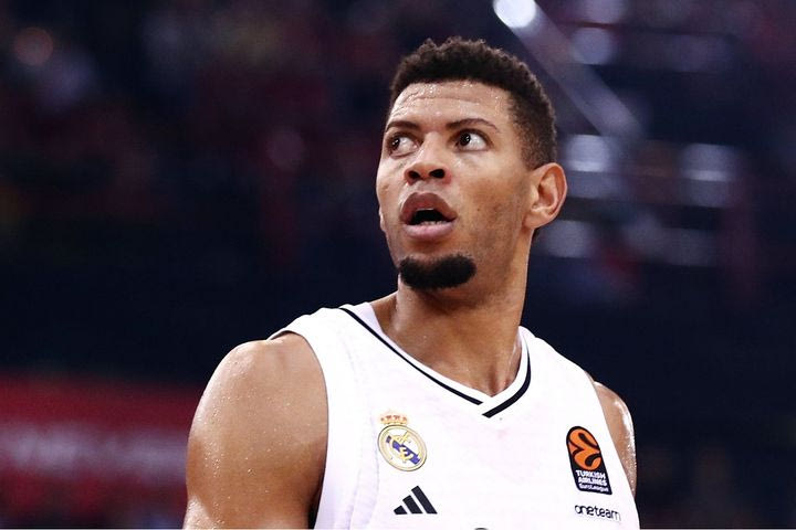 EuroLeague: Ώρα play-in με Ρεάλ – Παρί και Μπάγερν – Ερυθρό Αστέρα, πού θα δείτε τα παιχνίδια