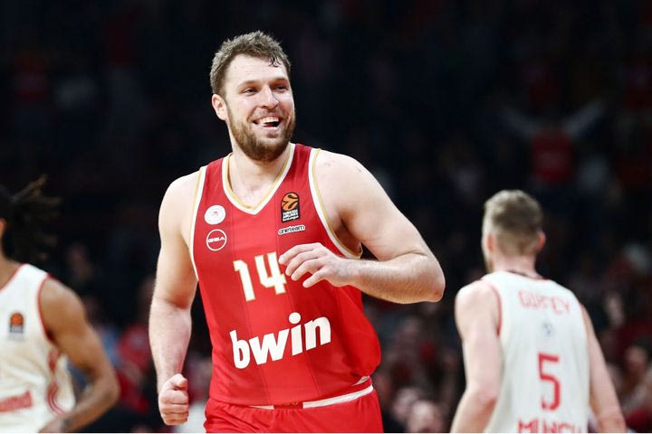 Ποιος άλλος: Ο διαστημικός Σάσα Βεζένκοβ MVP της 20ής αγωνιστικής της EuroLeague