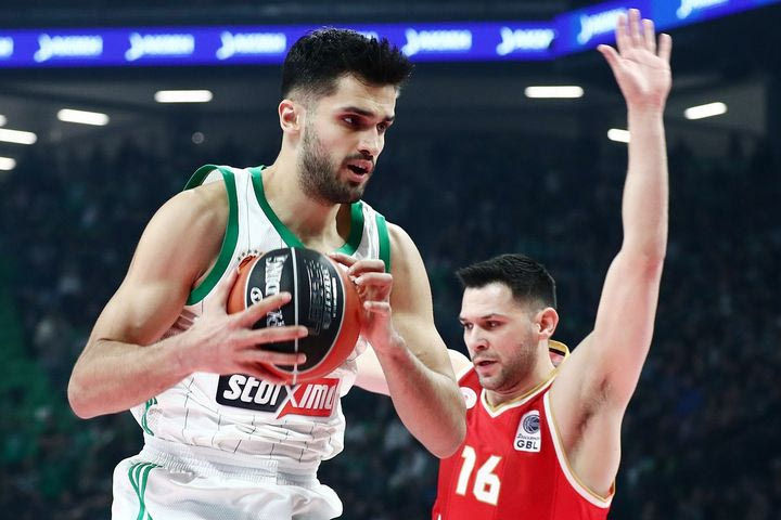 Ο Αταμάν αποκάλυψε ότι ο Γιούρτσεβεν υπέστη κάταγμα και θα μείνει εκτός 1-2 μήνες