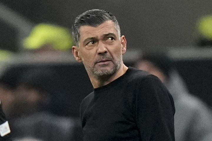 Κονσεϊσάο: “Ζητώ περισσότερο σεβασμό, δεν γνωρίζω για πόσο ακόμη θα είμαι προπονητής της Μίλαν, αν το θελήσει η διοίκηση θα αποχωρήσω”