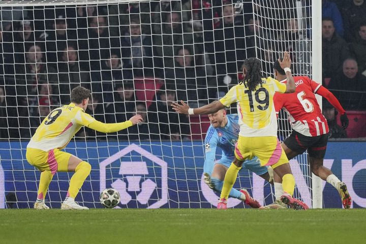 Το γκολ του Φλαμίνγκο για το 3-1 της Αϊντχόφεν