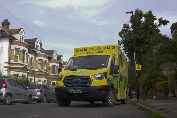 Στο Λονδίνο τα πρώτα ηλεκτρικά ασθενοφόρα- Η τεχνολογία της Ford στην υπηρεσία των πρώτων βοηθειών
