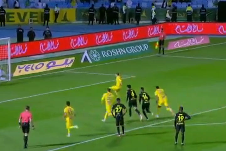 Το εύστοχο πέναλτι του Φορτούνη στο 90+5′ έδωσε τον βαθμό στην Αλ Καλίτζ