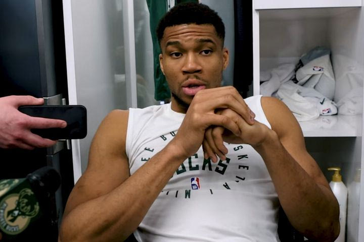 NBA, Γιάννης Αντετοκούνμπο: “Νιώθω ότι παίζουμε καλύτερα όταν κυνηγάμε στο σκορ, από όταν έχουμε προβάδισμα”