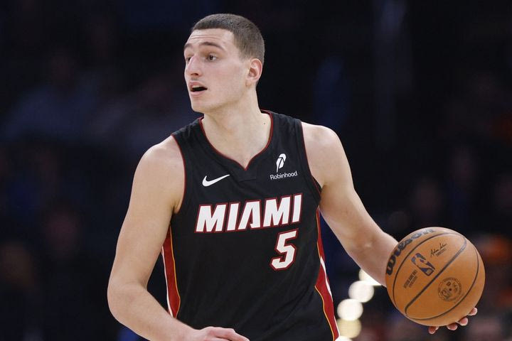 Μαϊάμι Χιτ: Ηγεμονικό τετραετές συμβόλαιο στον Νίκολα Γιόβιτς