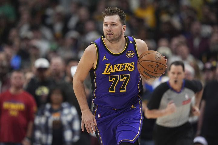 Χάνουν Ντόντσιτς οι Λέικερς, δύο τραυματισμοί ταλαιπωρούν τον Σλοβένο