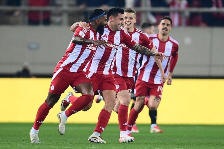 Stoiximan Super League: Η βαθμολογία μετά τη νίκη του Ολυμπιακού στο ντέρμπι με τον ΠΑΟΚ και την ολοκλήρωση της 24ης αγωνιστικής