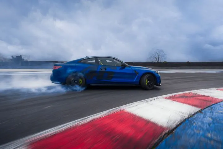 BMW M4 CS Edition VR46: Μάθε τα πάντα για τη Μ4 του “Γιατρού”