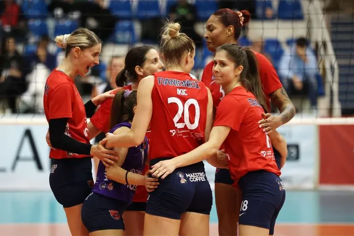Κύπελλο βόλεϊ γυναικών: Ο Πανιώνιος έκανε την έκπληξη και πέταξε εκτός τον ΠΑΟΚ, η Θέτις πήρε το τρίτο εισιτήριο για το Final Four