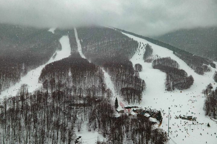 To Xιονοδρομικό Κέντρο 3-5 Πηγάδια σε καλεί στο πανέμορφο Βέρμιο