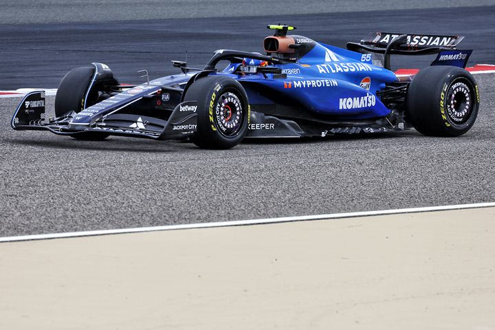 O Σάινθ ανέβασε τη Williams στην κορυφή τη δεύτερη μέρα των δοκιμών στο Μπαχρέιν