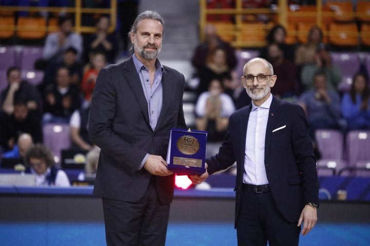 ΟΠΑΠ Final Eight: Η βράβευση της ΕΟΚ στον Παναθηναϊκό AKTOR για τις περισσότερες κατακτήσεις στον θεσμό