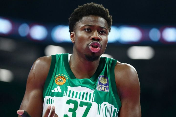 Ο Κώστας Αντετοκούνμπο συμφώνησε με την Μούρθια, σύμφωνα με Ισπανό δημοσιογράφο