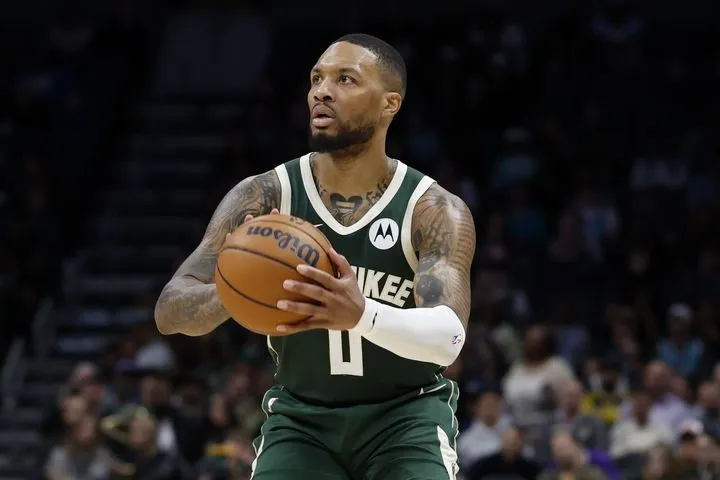 Λέικερς, Σέλτικς και Γουόριορς ενδιαφέρονται ήδη για τον Λίλαρντ, σύμφωνα με το Athletic