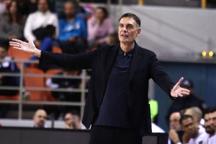 Μπαρτζώκας: “Έχουμε αποδείξει ότι είμαστε συμπαγείς, ότι ξεπερνάμε τις δυσκολίες”