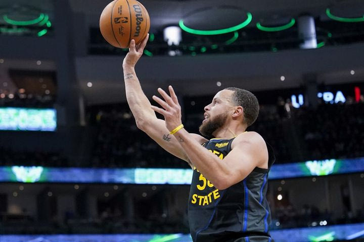 NBA: Ο Κάρι έγινε ο πρώτος παίκτης στην ιστορία των Γουόριορς με 1000 παιχνίδια στη regular season