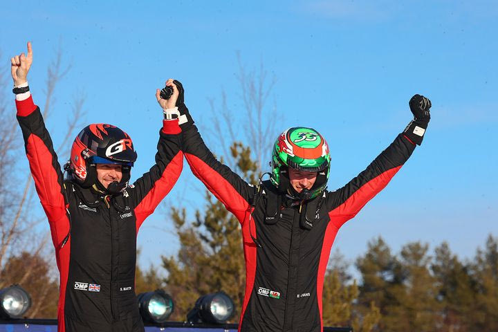 Ο άρτιος Έβανς νικητής στο νήμα του Ράλι Σουηδίας, μεγάλο βαθμολογικό προβάδισμα του Ουαλού της Toyota