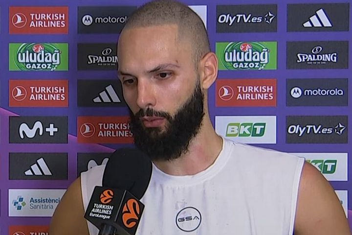Φουρνιέ: “Έγινε μια τεράστια μάχη, μείναμε συγκεντρωμένοι και πήραμε τη νίκη”