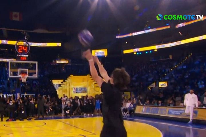 NBA All-Star Game: Πιτσιρικάς νίκησε τον Λίλαρντ, ευστόχησε σε σουτ από το logo και κέρδισε 100.000 δολάρια