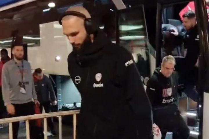 Παναθηναϊκός AKTOR – Ολυμπιακός: Η άφιξη των ερυθρολεύκων στα Δύο Αοράκια