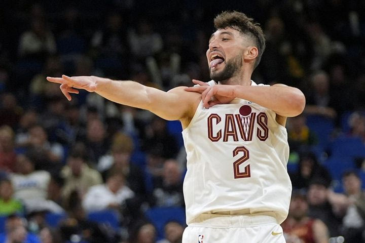 NBA: Οι Καβαλίερς συνέτριψαν τους Μάτζικ για την όγδοη σερί νίκη τους