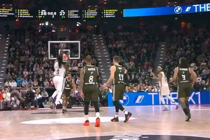 Μπάγερν – Βιλερμπάν: Το απίθανο buzzer-beater του Πάρις Λι από το κέντρο
