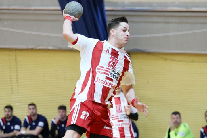 Ολυμπιακός – Ζαφειράκης 36-18: Ένατη σερί νίκη στη Handball Premier και σταθερά στο κατόπι της ΑΕΚ