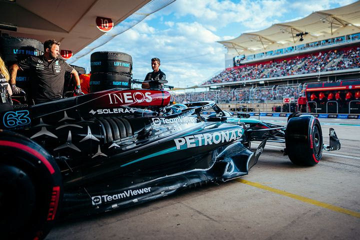 Ποιος ήταν ο “γόρδιος δεσμός” της Mercedes και πώς τον λύνει για τη W16 του 2025