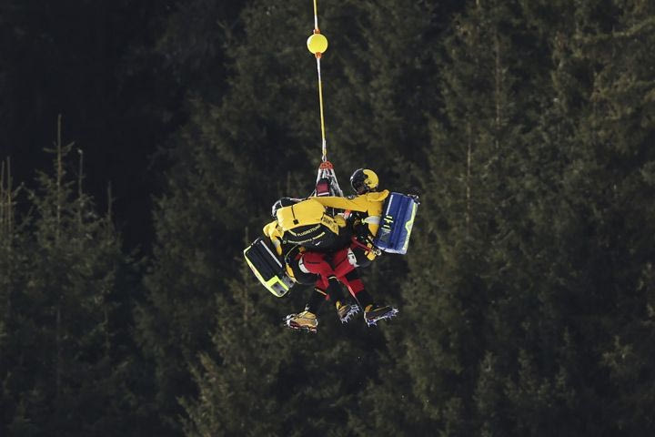 Ατύχημα Ελληνίδας σκιέρ στο Παγκόσμιο Πρωτάθλημα αλπικού σκι: Διεκομίσθη με ελικόπτερο