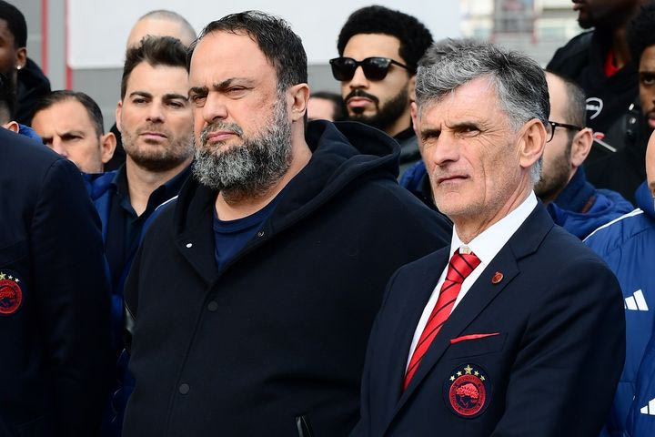 ΠΑΕ Ολυμπιακός για το μνημόσυνο των θυμάτων της Θύρας 7: “Για πάντα στις καρδιές μας”