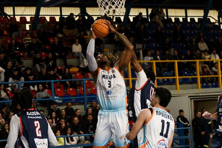 Elite League: Τα Μέγαρα πέρασαν από τη Λευκάδα και συνεχίζουν την ξέφρενη πορεία τους με 14 σερί νίκες, μεγάλο διπλό της ΧΑΝΘ επί του Ηρακλή
