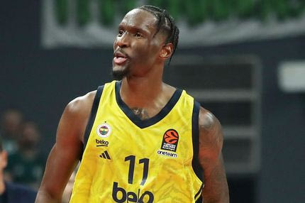 Η EuroLeague στα πόδια του Χέιζ - Ντέιβις: Όλα τα δεδομένα για τη μεταγραφή που θα αλλάξει τις ισορροπίες