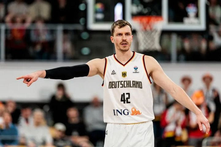 EuroBasket 2025: Πρόκριση για Γερμανία, Μαυροβούνιο και Σουηδία, οριστικά εκτός η Βουλγαρία