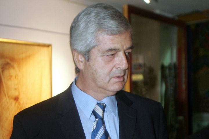 Όταν ο Τάκης Οικονομόπουλος ζωγράφισε το “Πουλί”