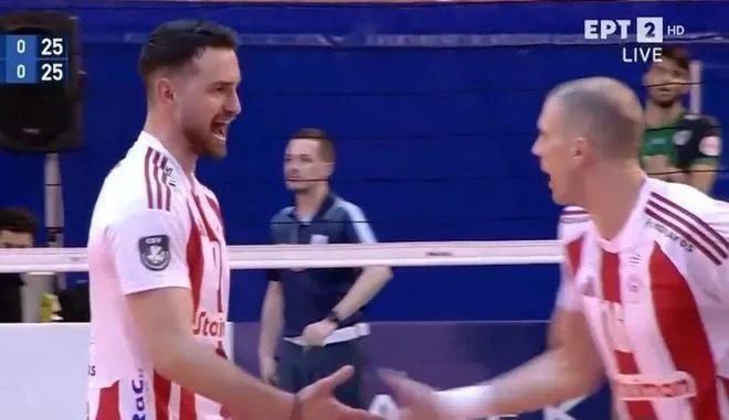 Με πρωταγωνιστή τον Κουμεντάκη ο Ολυμπιακός πήρε το πρώτο σετ