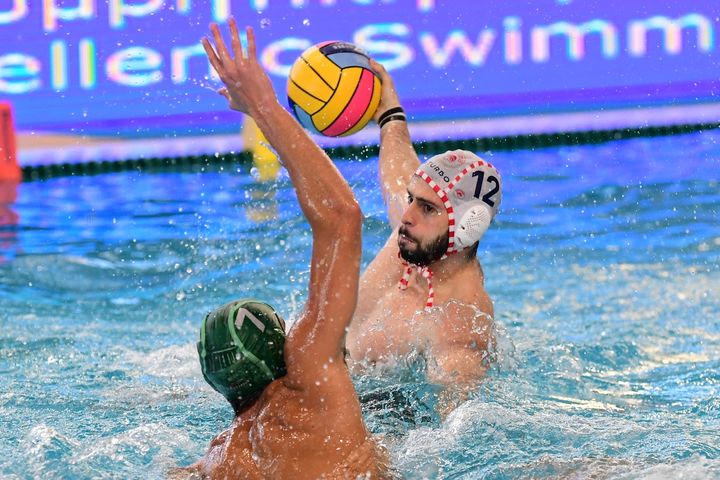 LIVE η μάχη “αιωνίων”, Ολυμπιακού και Παναθηναϊκού, στον τελικό του Κυπέλλου πόλο ανδρών