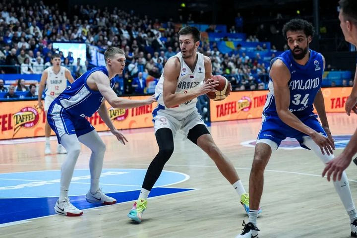 Φινλανδία – Σερβία 95-105: Εντυπωσιακός Πετρούσεβ, οδήγησε την ομάδα του στη νίκη με 34άρα