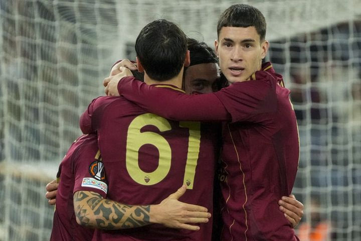 Ρόμα – Μόντσα 4-0: Έστησε πάρτι στο “Ολίμπικο” κόντρα στην ομάδα του Κυριακόπουλου και έμεινε σε τροχιά Ευρώπης