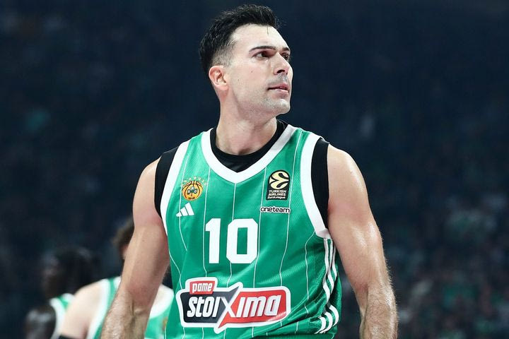 Μηδένα προ του Σλούκα μακάριζε
