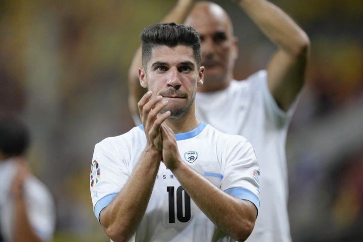 Η Λιντς απειλεί με αποκλεισμό τους οπαδούς που θα τραγουδήσουν σύνθημα κατά της Παλαιστίνης για τον Σόλομον