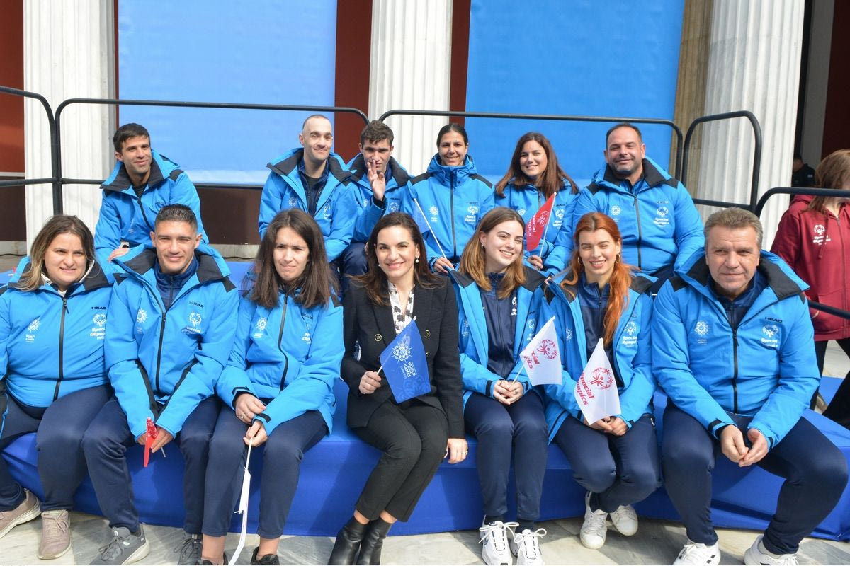 Φωτογραφία από την Τελετή Αφής της Φλόγας της Ελπίδας για τους Παγκόσμιους Χειμερινούς Αγώνες Special Olympics Turin 2025