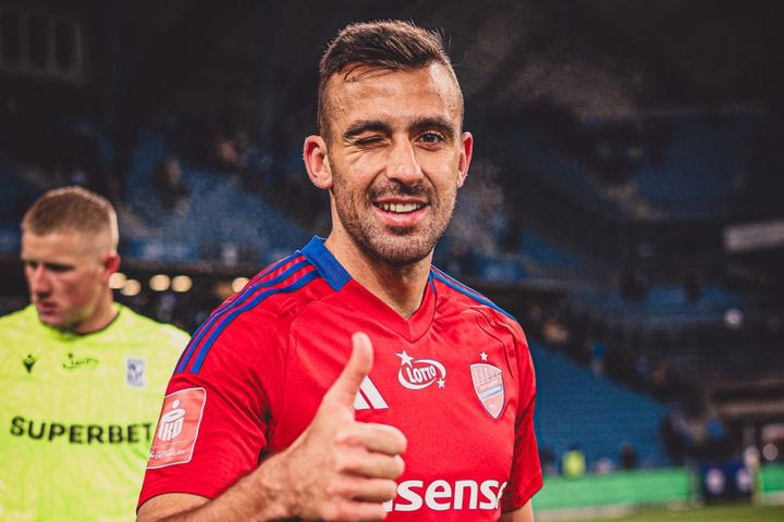 Το υπέροχο γκολ του Σβάρνα είναι υποψήφιο για κορυφαίο της αγωνιστικής στο Conference League